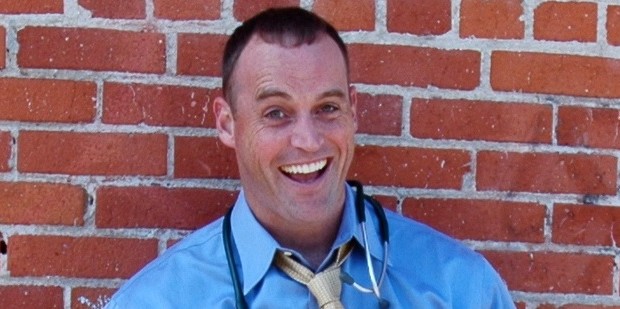 Who Is ‘American Ninja Warrior’ Host Matt Iseman? (2 Paragraphs) Who Is ‘American Ninja Warrior’ Host Matt Iseman? (2 Paragraphs)